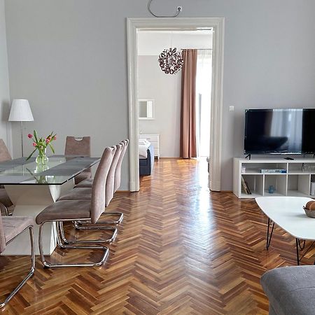 Sunny Castle Apartment Budapest Extérieur photo