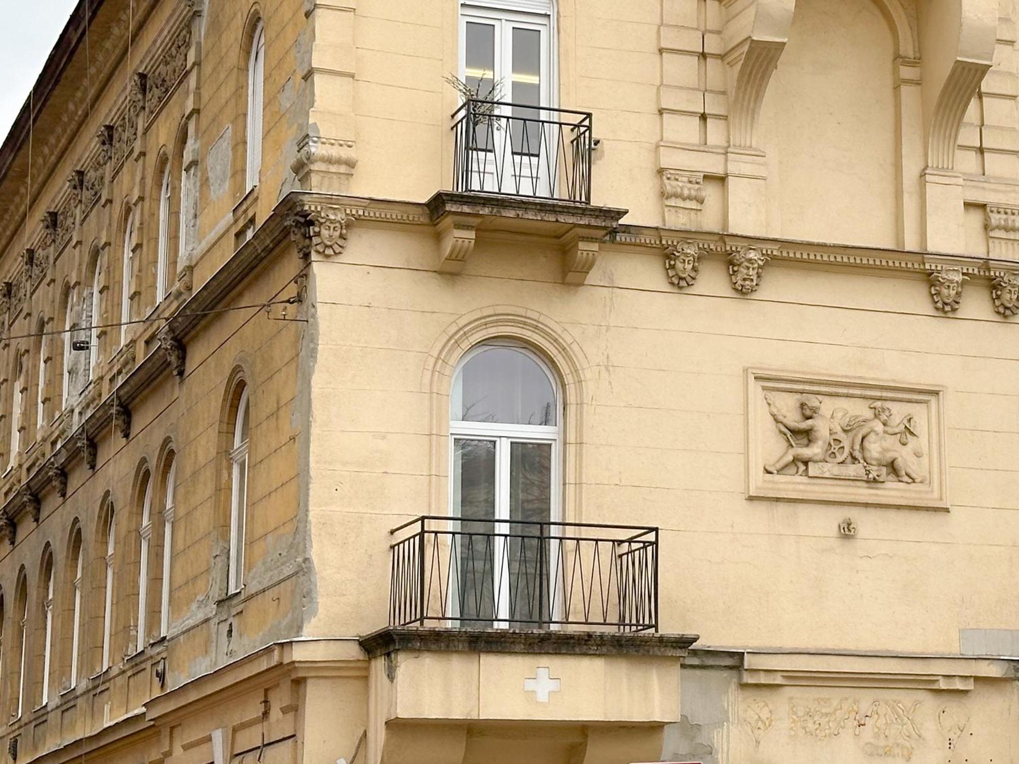 Sunny Castle Apartment Budapest Extérieur photo